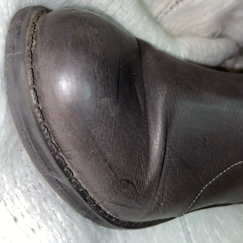 Used boots - Picture 3 of 5